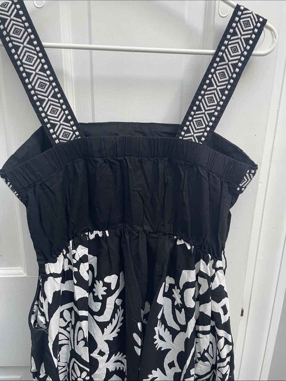Kaktus Black & White Floral Midi Dress with Geometric Straps - Picture 6 of 7